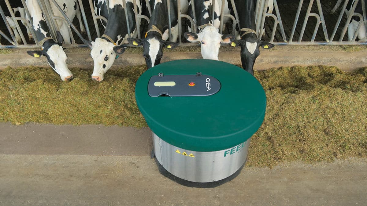 Підштовхувач корму GEA DairyFeed F4800