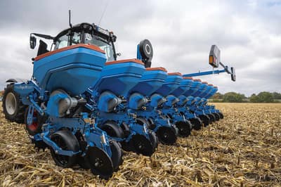 Precision planter LEMKEN Faya MF