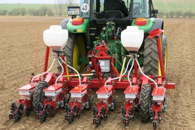Precision planter Kverneland Monopill rigid