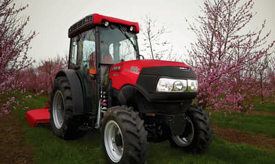 Orchard tractor Case IH Farmall 100N