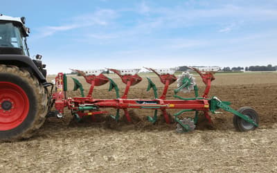 Plow Kverneland LB Variomat®