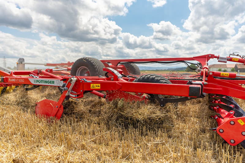 Культиватор PÖTTINGER PLANO VT 6060