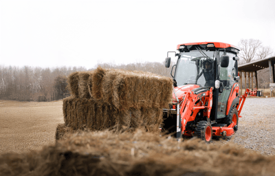 Compact tractor Kioti CS2530H Cab