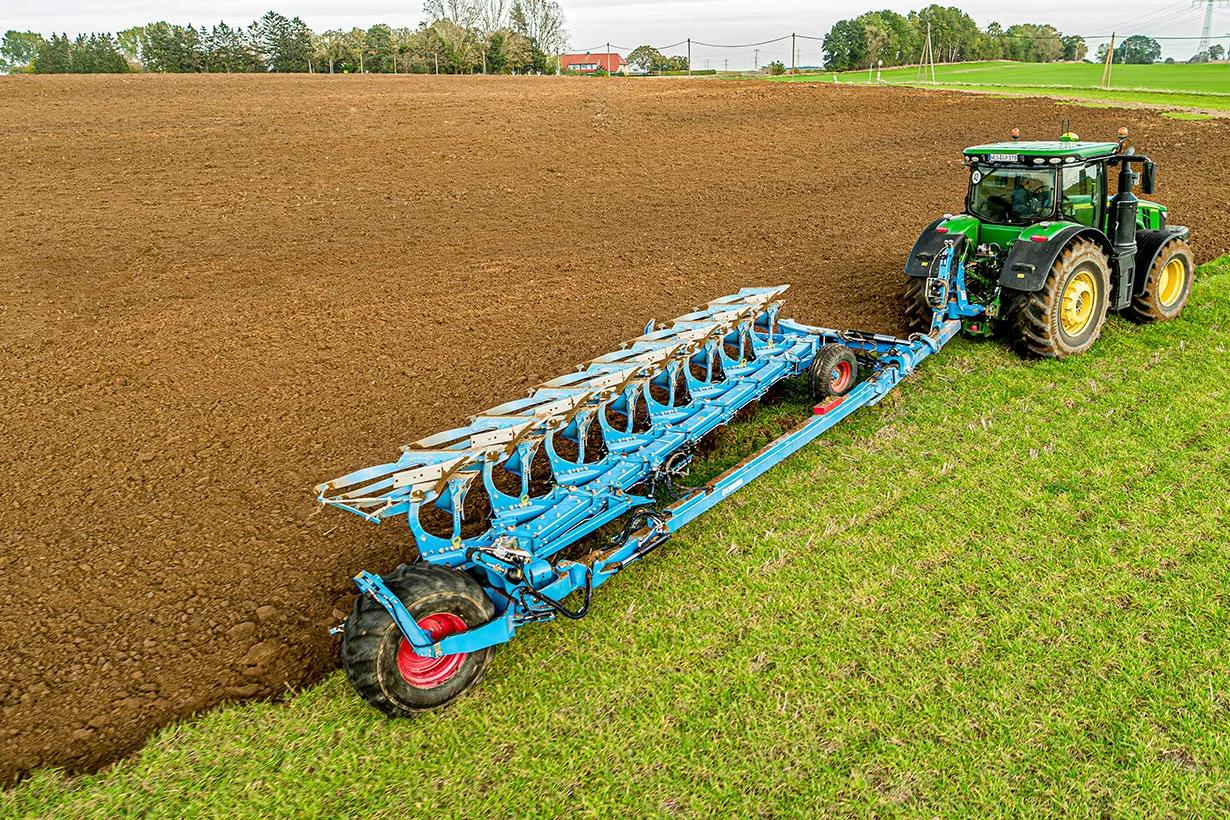 Плуг LEMKEN Diamant 18