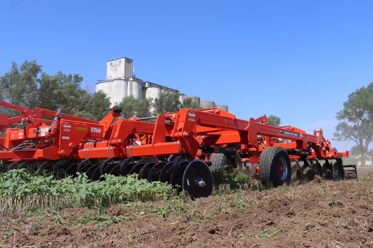 Культиватор KUHN DOMINATOR 4860