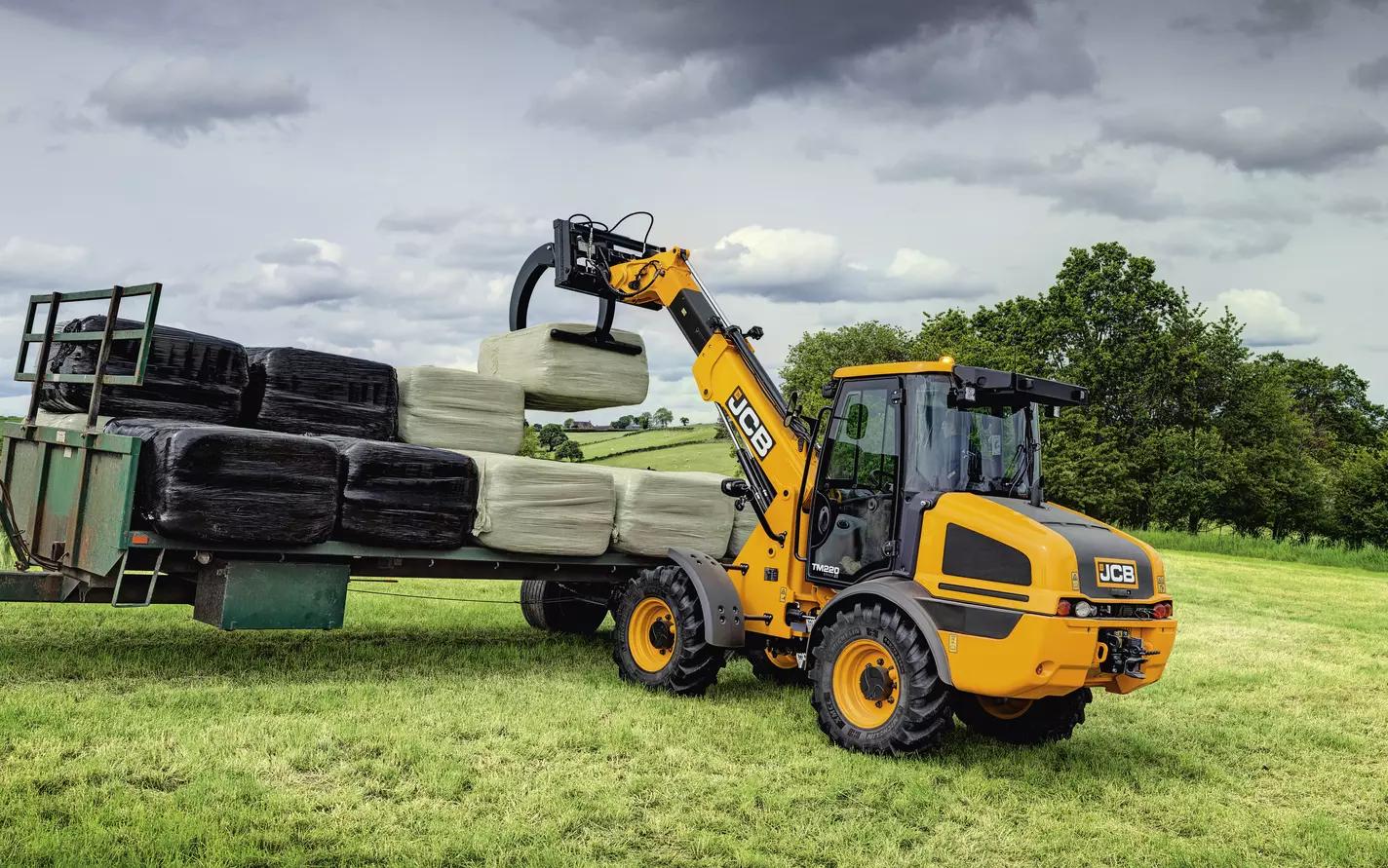 Телескопты тиегіш JCB TM220 Agri