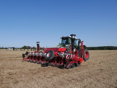 Precision planter Kverneland Optima RS (SX)