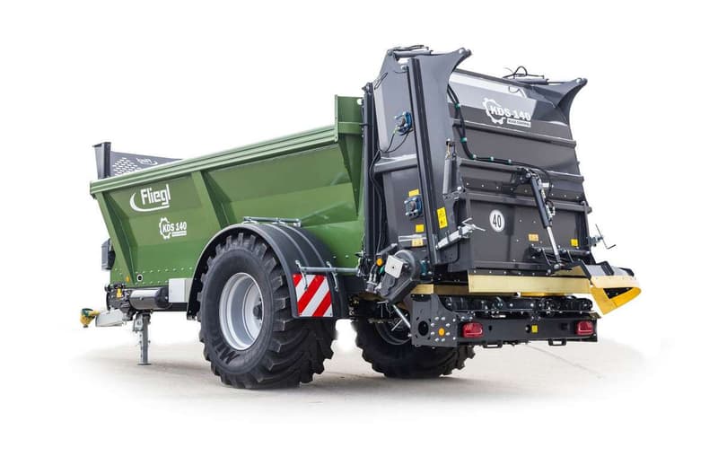 Manure spreader Fliegl KDS 140 Tiefbett