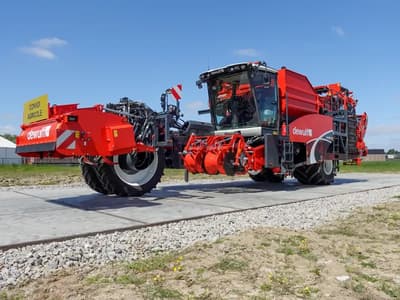 Potato harvester Dewulf RCA3060
