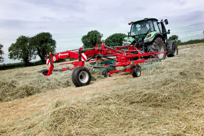 Rake Kverneland 9472 C