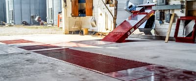 AGI Stationary Drive-Over Chain Conveyor