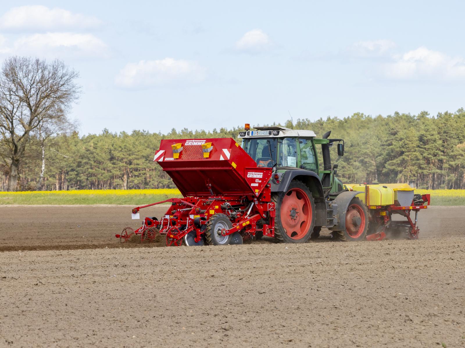 Картоплесаджалка GRIMME GB 215