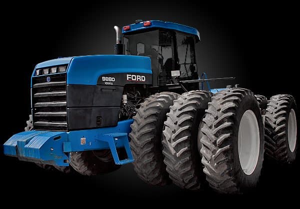 Зчленований трактор 4WD Versatile 9880