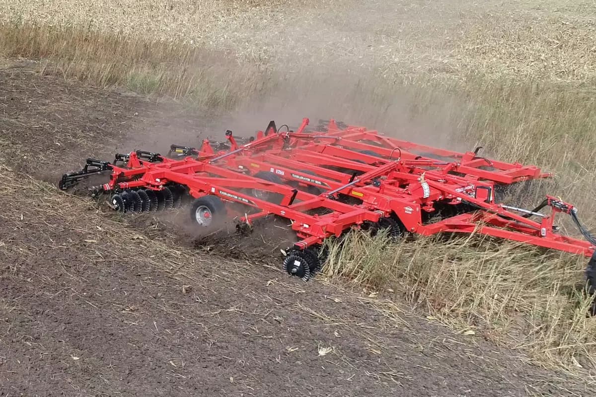 Дисковая борона KUHN EXCELERATOR XT 8010