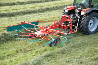 Rake Kverneland 9546