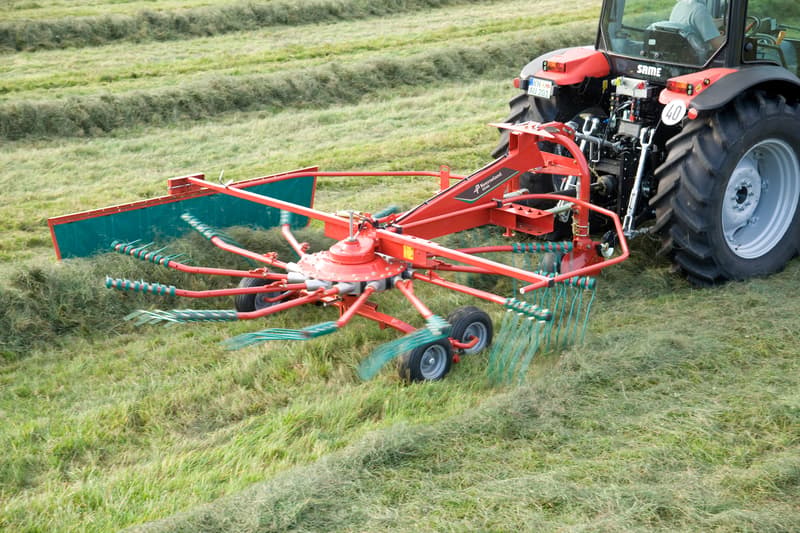 Rake Kverneland 9546