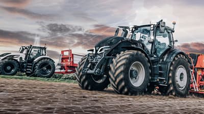 Row crop tractor Valtra Q265