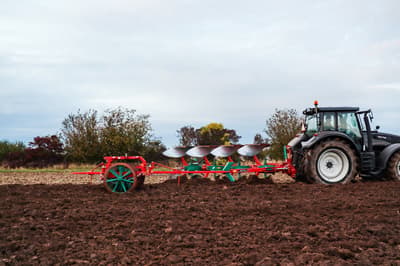 Plow Kverneland 2300 S
