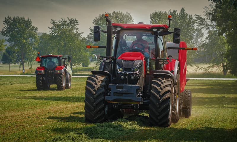 Row crop tractor Case IH AFS Connect Puma 240