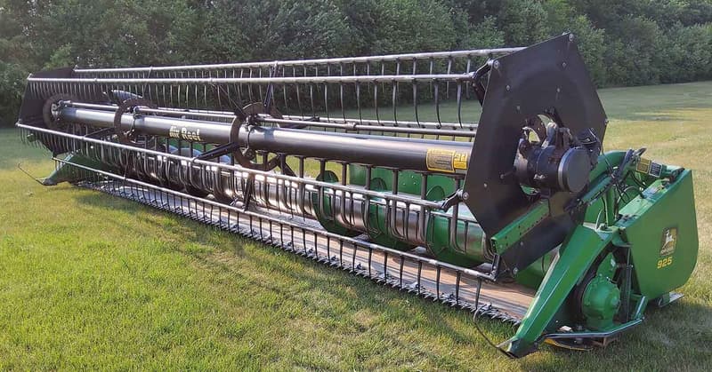 Жниварка зернова John Deere 925 Flex
