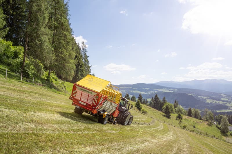 Жинағыш тіркеме PÖTTINGER BOSS 3000