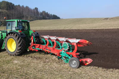 Plow Kverneland 150 S