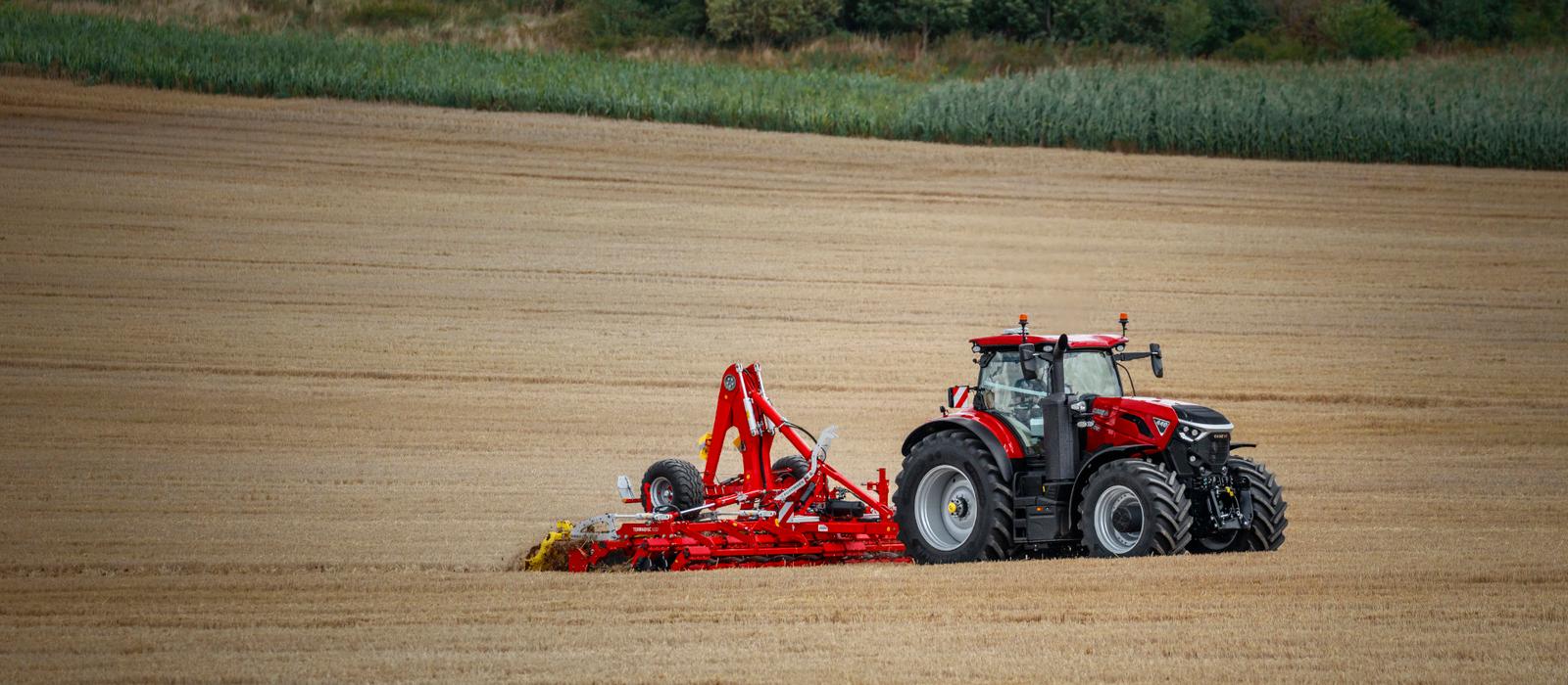 Просапний трактор Case IH Optum 440