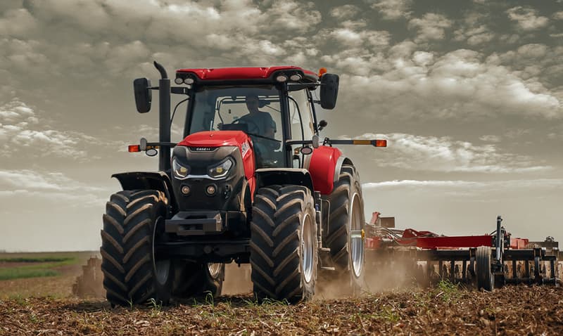 Row crop tractor Case IH Puma 240