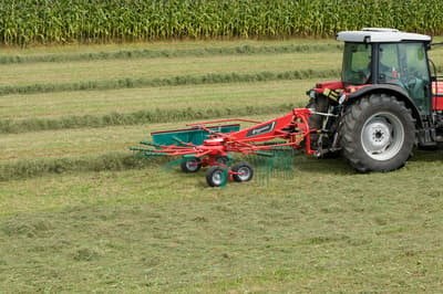 Rake Kverneland 9439