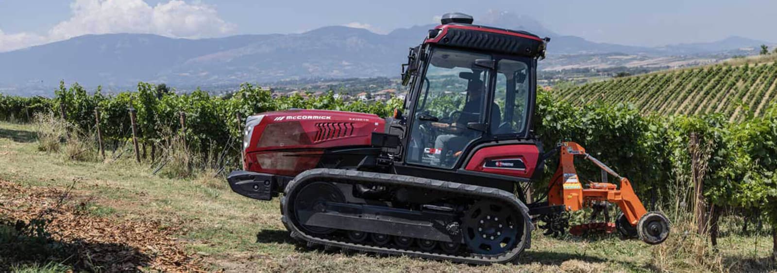 Гусеничный трактор McCormick X4.105 TF/TM