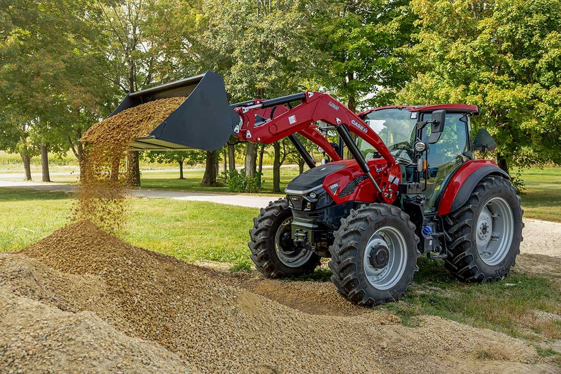 Фронтальный погрузчик Case IH L635