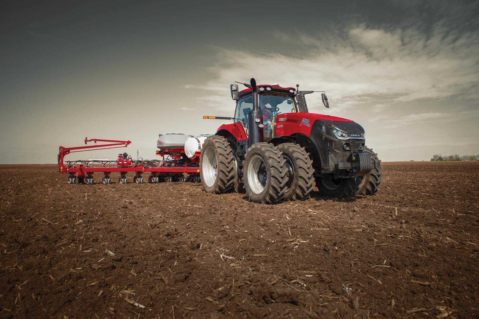 Қатараралық трактор Case IH Magnum 385