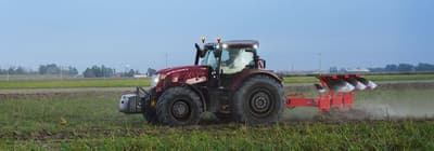 Row crop tractor McCormick X7.623 VT-DRIVE