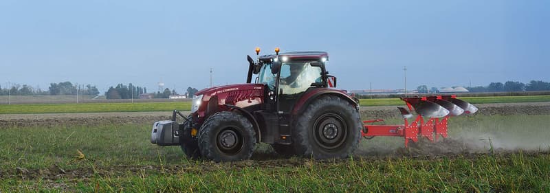 Қатараралық трактор McCormick X7.623 VT-DRIVE