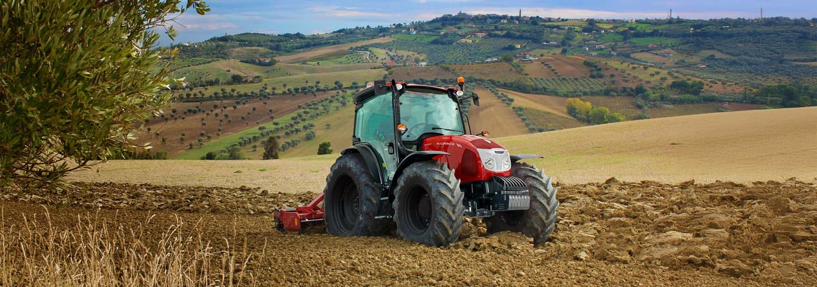 Універсальний трактор McCormick X5.120M