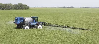 Self-Propelled sprayer New Holland SP400F