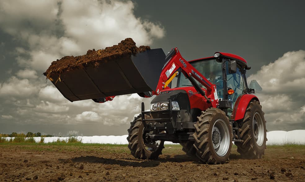Универсальный трактор Case IH Farmall Utility 75A