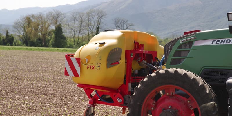 Sprayer front tank MaterMacc FTS 800