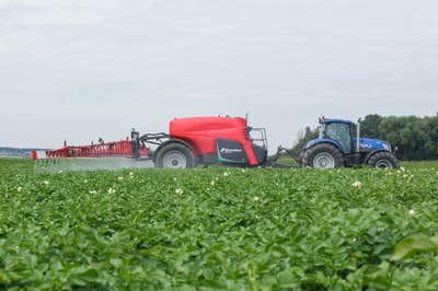 Trailed sprayer Kverneland iXtrack T6