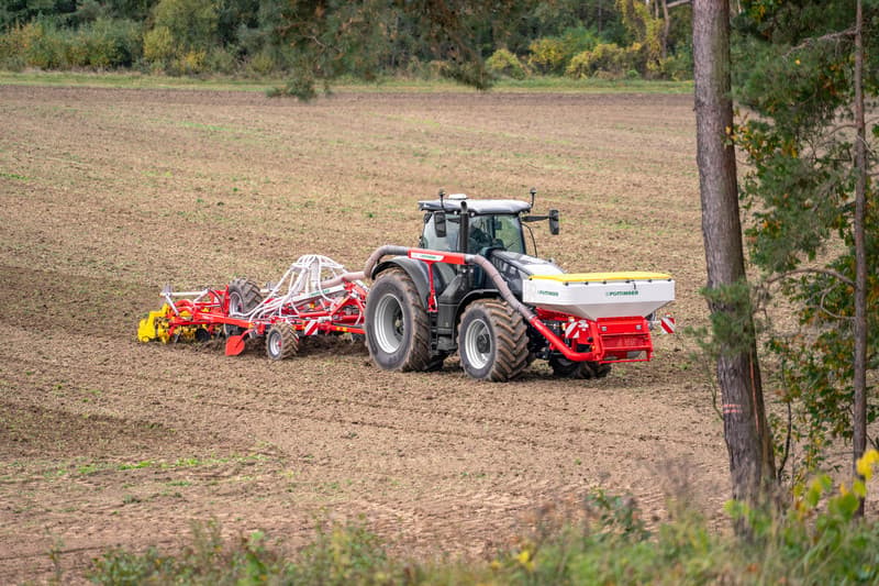 Cultivator PÖTTINGER TERRIA 4030 / 5030 / 6030
