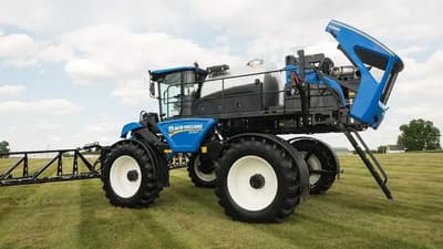 Self-Propelled sprayer New Holland SP345F