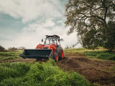 Compact tractor Kioti DK4220SEH Cab