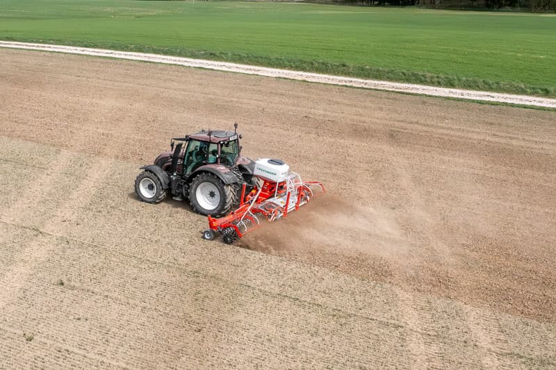 Культиватор PÖTTINGER ROTOCARE V