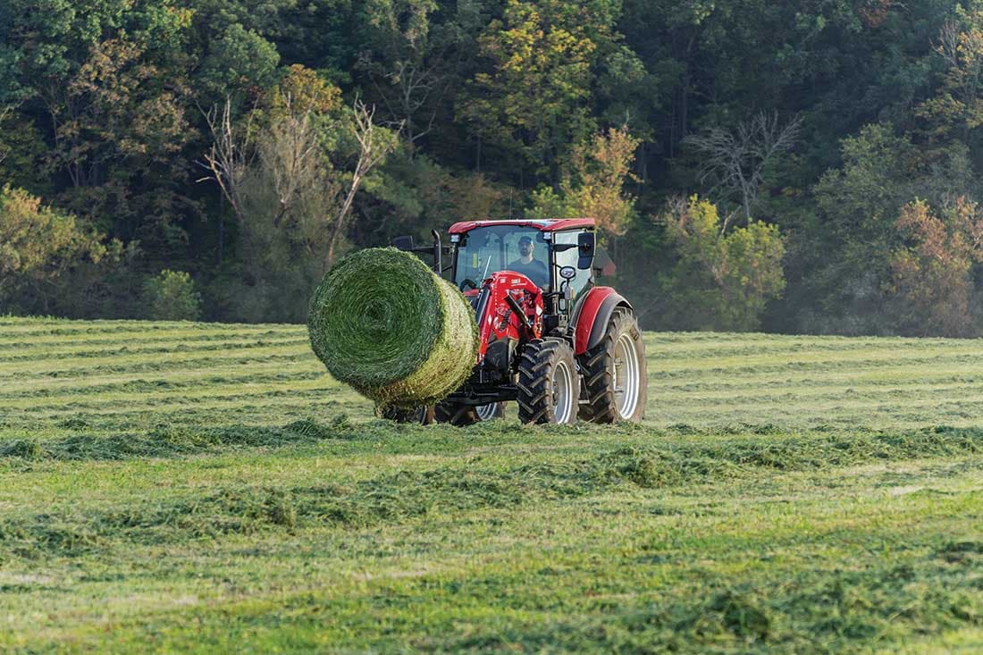 Универсальный трактор Case IH Farmall Utility 90C