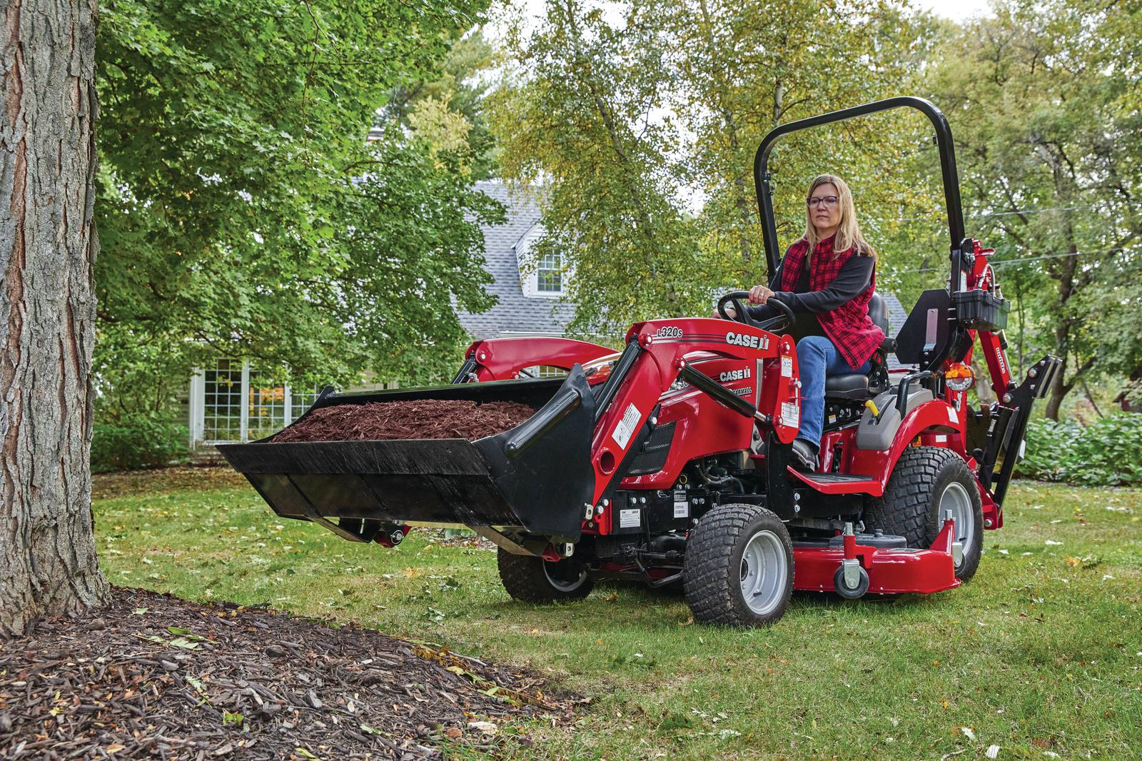 Компактный трактор Case IH Farmall 25SC