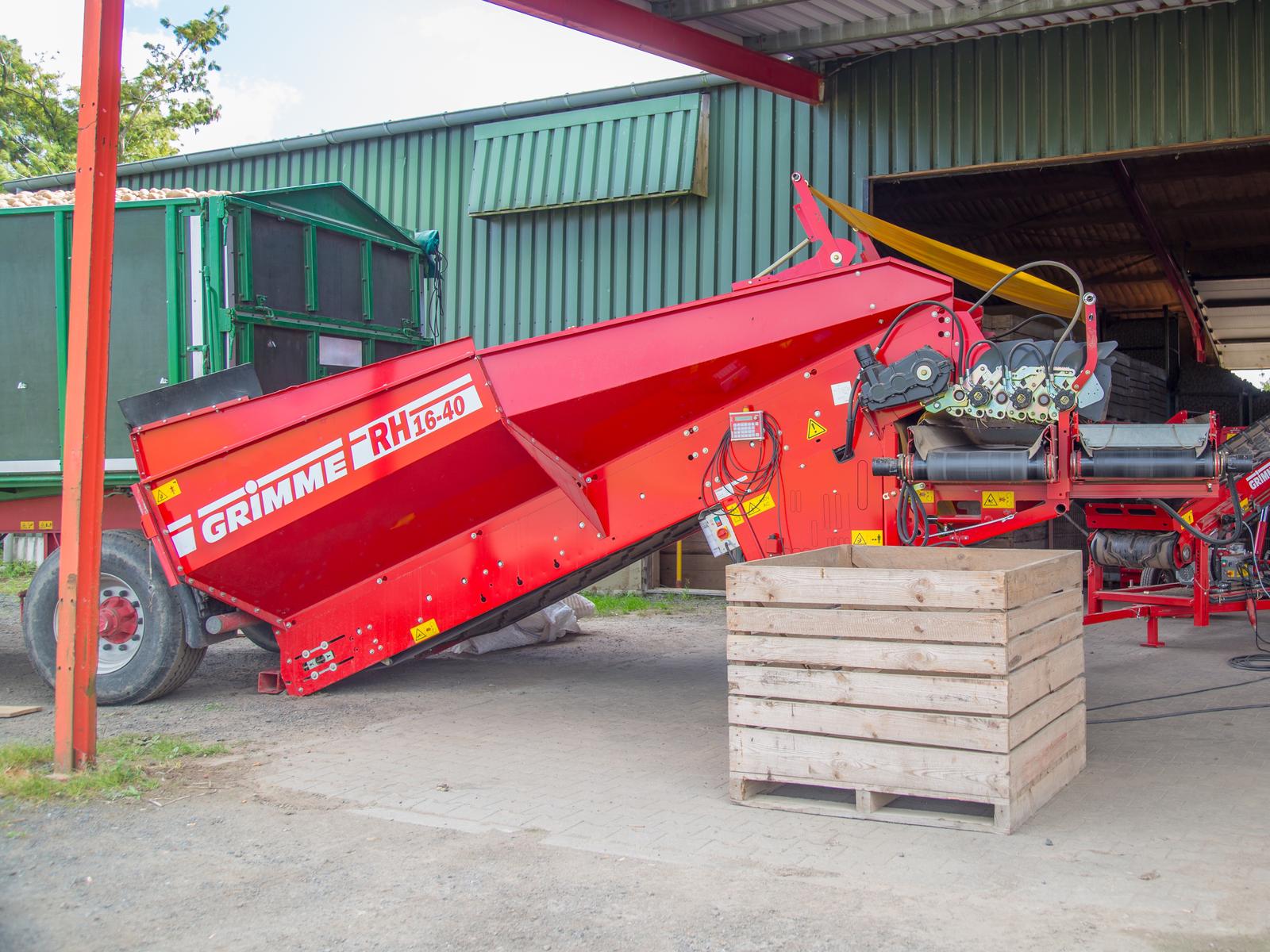 Potato conveyor GRIMME RH 16