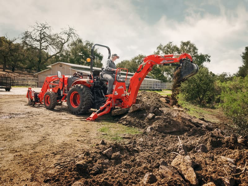 Compact tractor Kioti CK3520SEH Cab