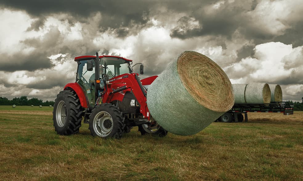 Універсальний трактор Case IH Farmall Utility 75C