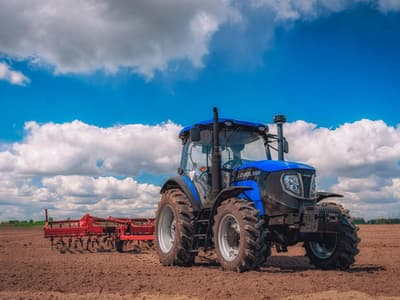 Utility tractor Lovol Q1304