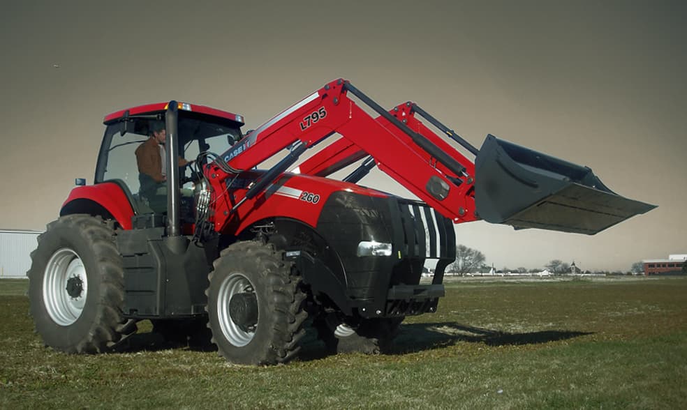 Фронтальный погрузчик Case IH L795